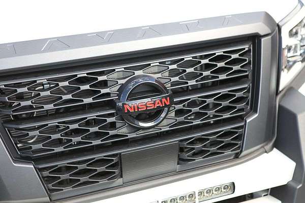 2024 Nissan Navara PRO-4X Warrior D23 4X4