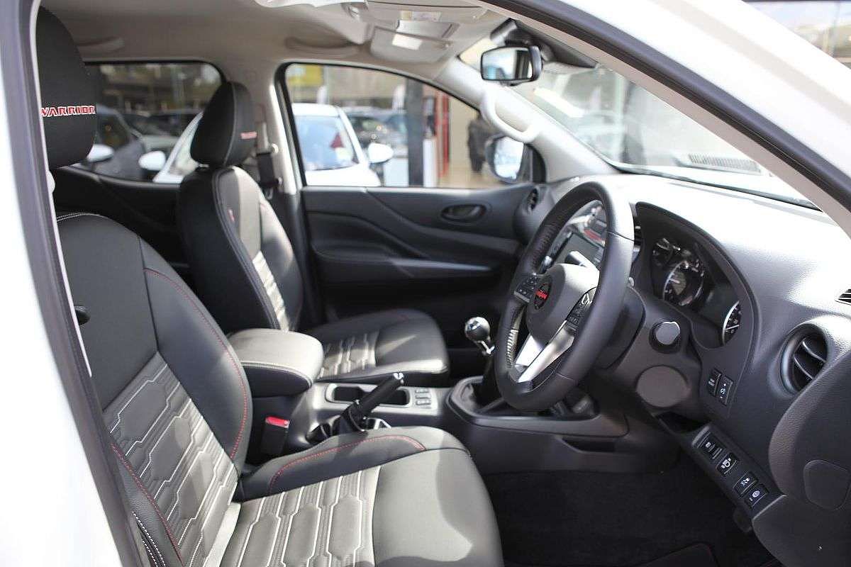 2024 Nissan Navara PRO-4X Warrior D23 4X4