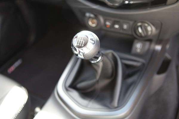 2024 Nissan Navara PRO-4X Warrior D23 4X4