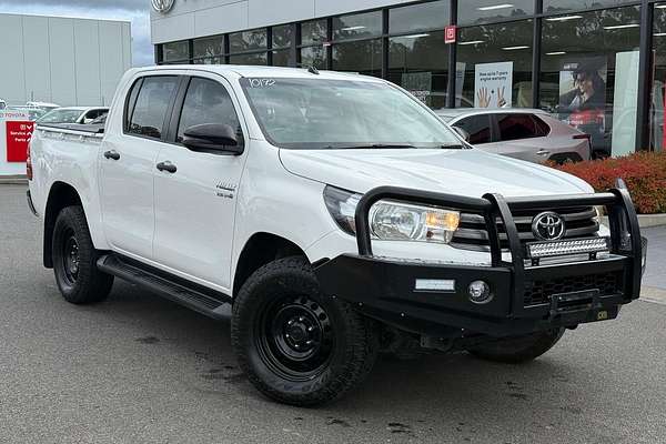 2018 Toyota Hilux SR GUN126R 4X4