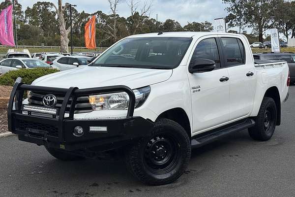 2018 Toyota Hilux SR GUN126R 4X4