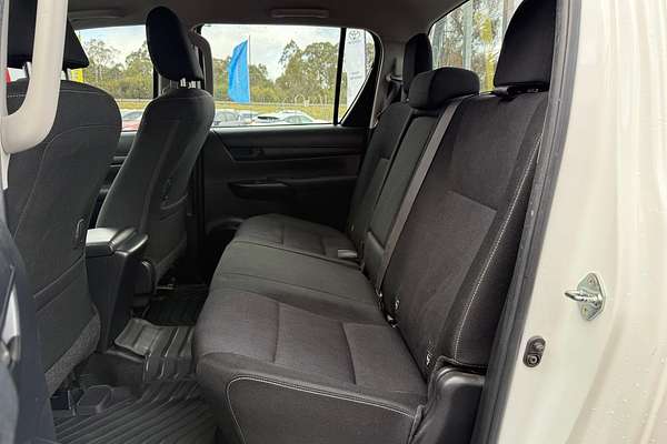 2018 Toyota Hilux SR GUN126R 4X4