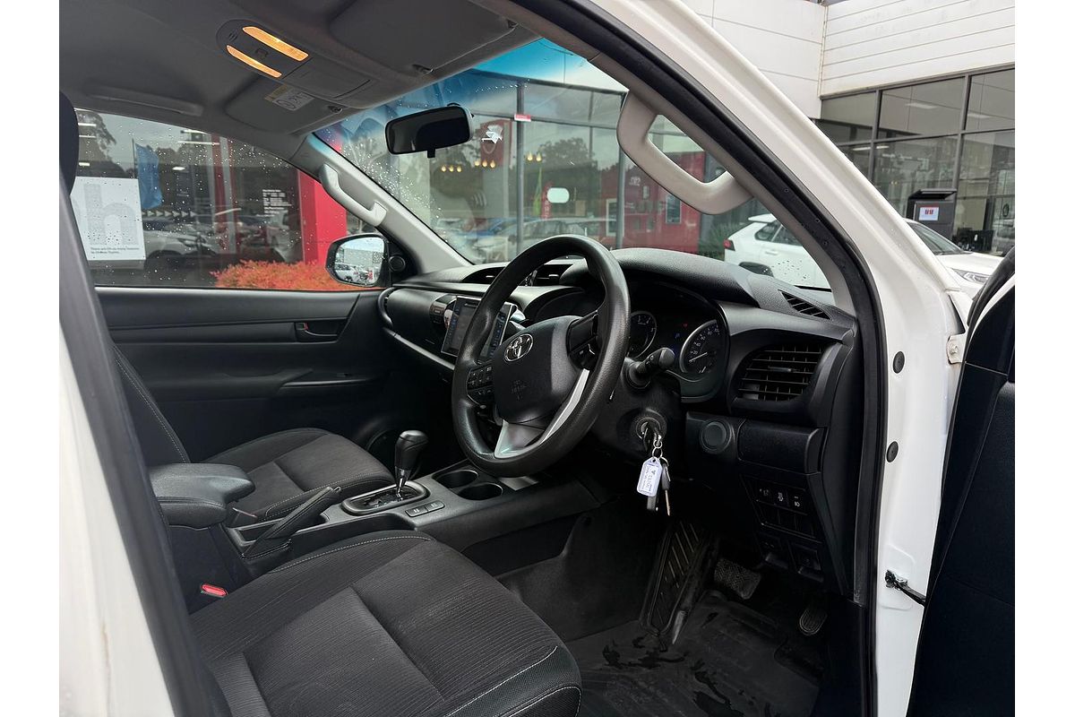 2018 Toyota Hilux SR GUN126R 4X4