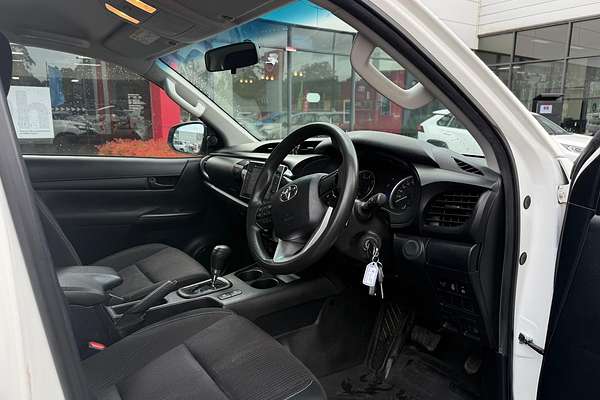 2018 Toyota Hilux SR GUN126R 4X4