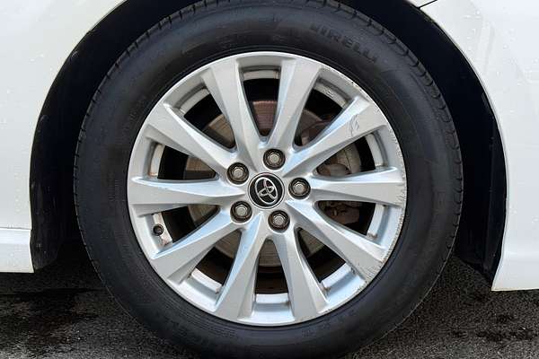 2018 Toyota Camry Ascent Sport ASV70R