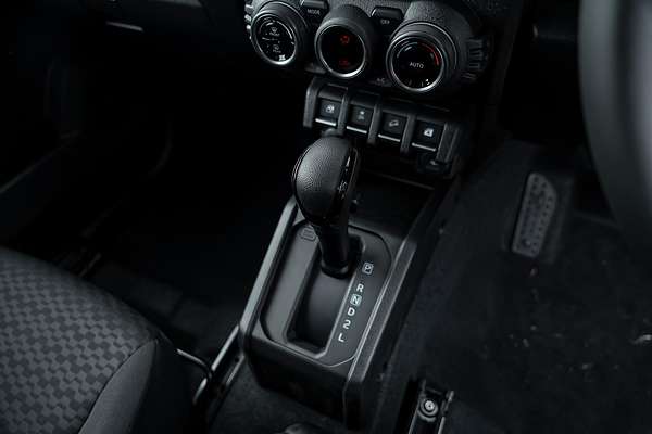 2024 Suzuki Jimny GLX GJ
