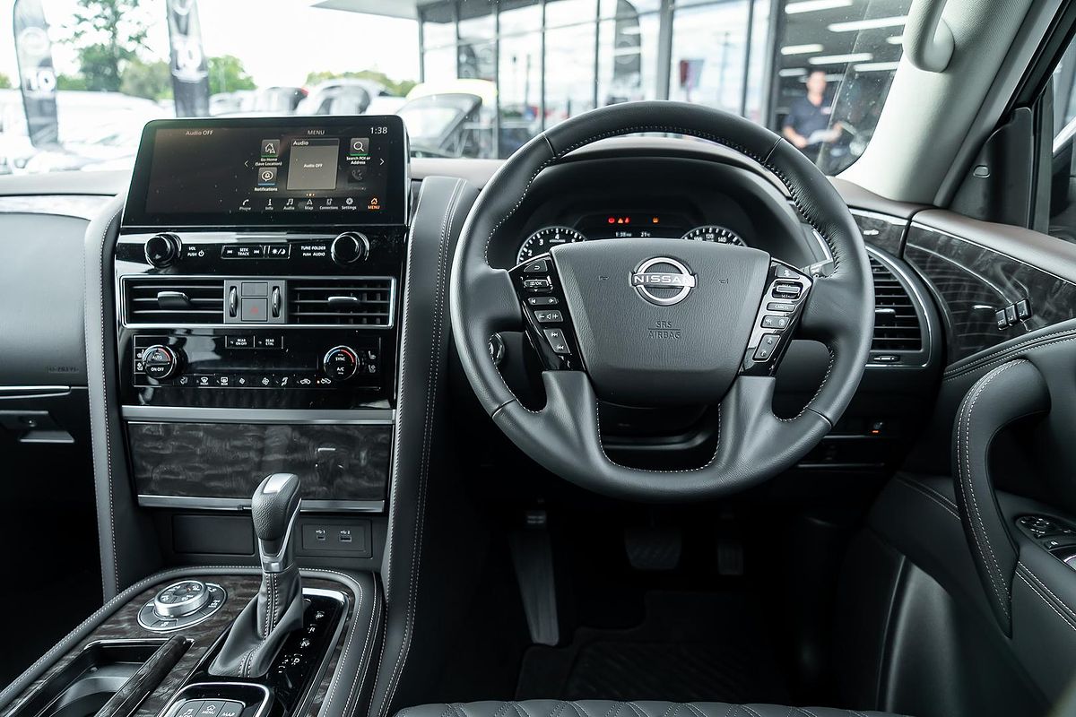2025 Nissan Patrol Ti-L Y62