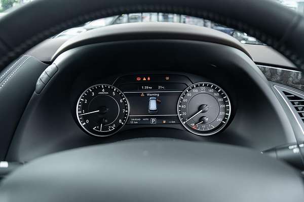 2025 Nissan Patrol Ti-L Y62