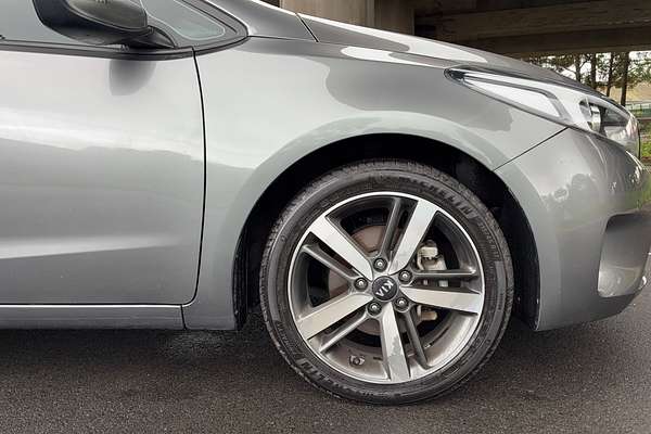 2017 Kia Cerato Sport YD