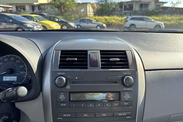 2011 Toyota Corolla LE