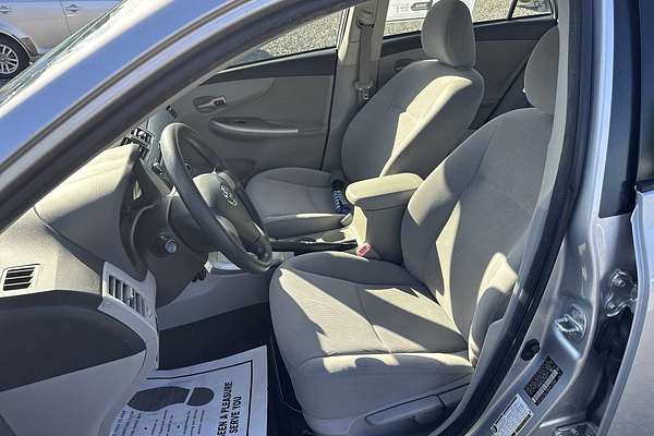 2011 Toyota Corolla LE