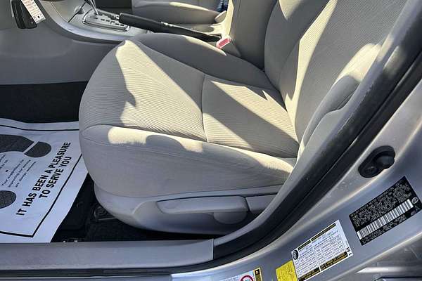 2011 Toyota Corolla LE