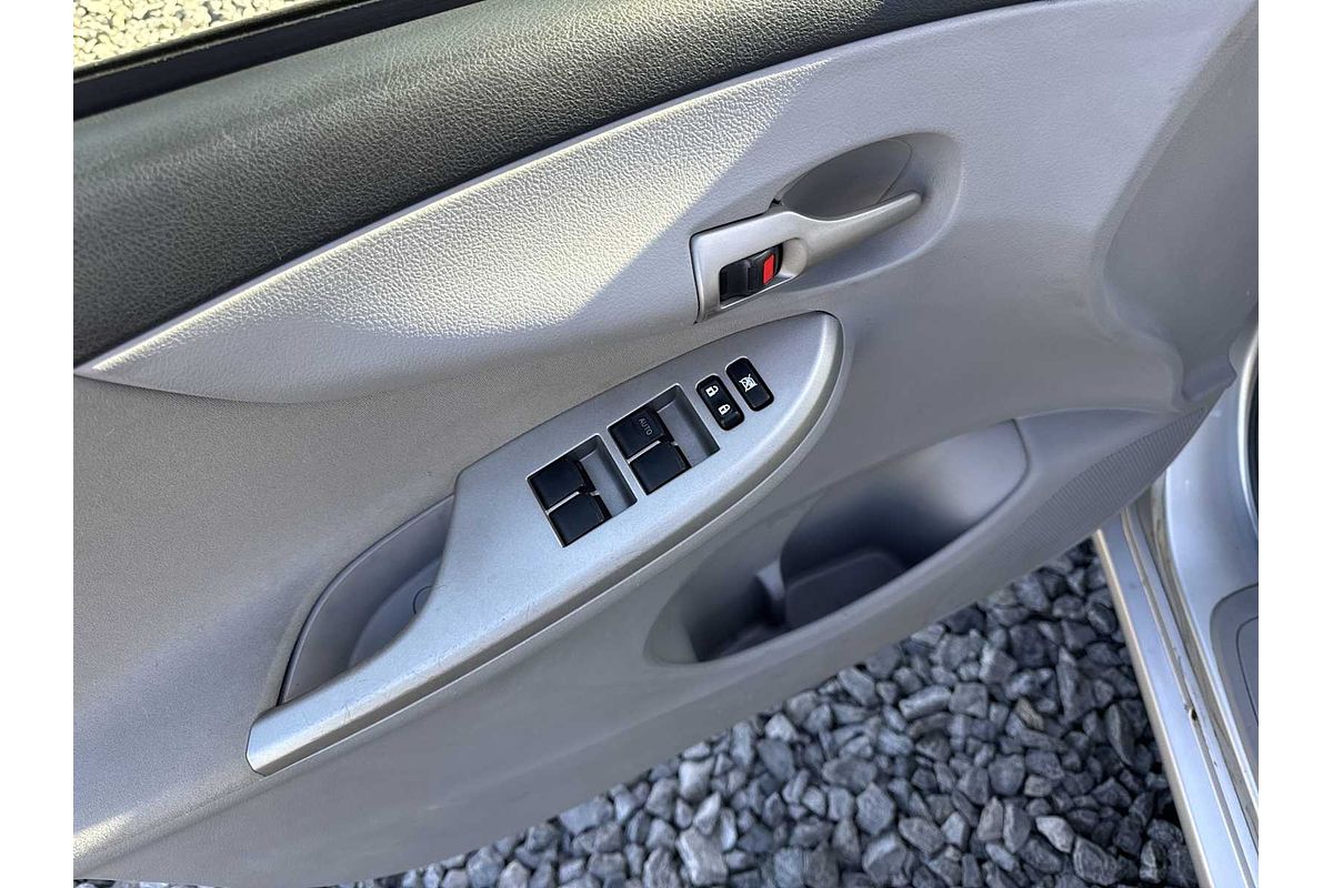 2011 Toyota Corolla LE