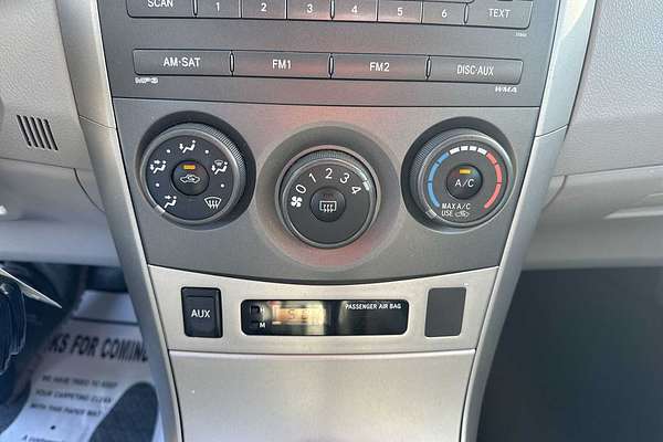 2011 Toyota Corolla LE