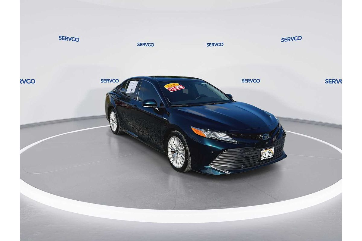 2020 Toyota Camry Hybrid XLE