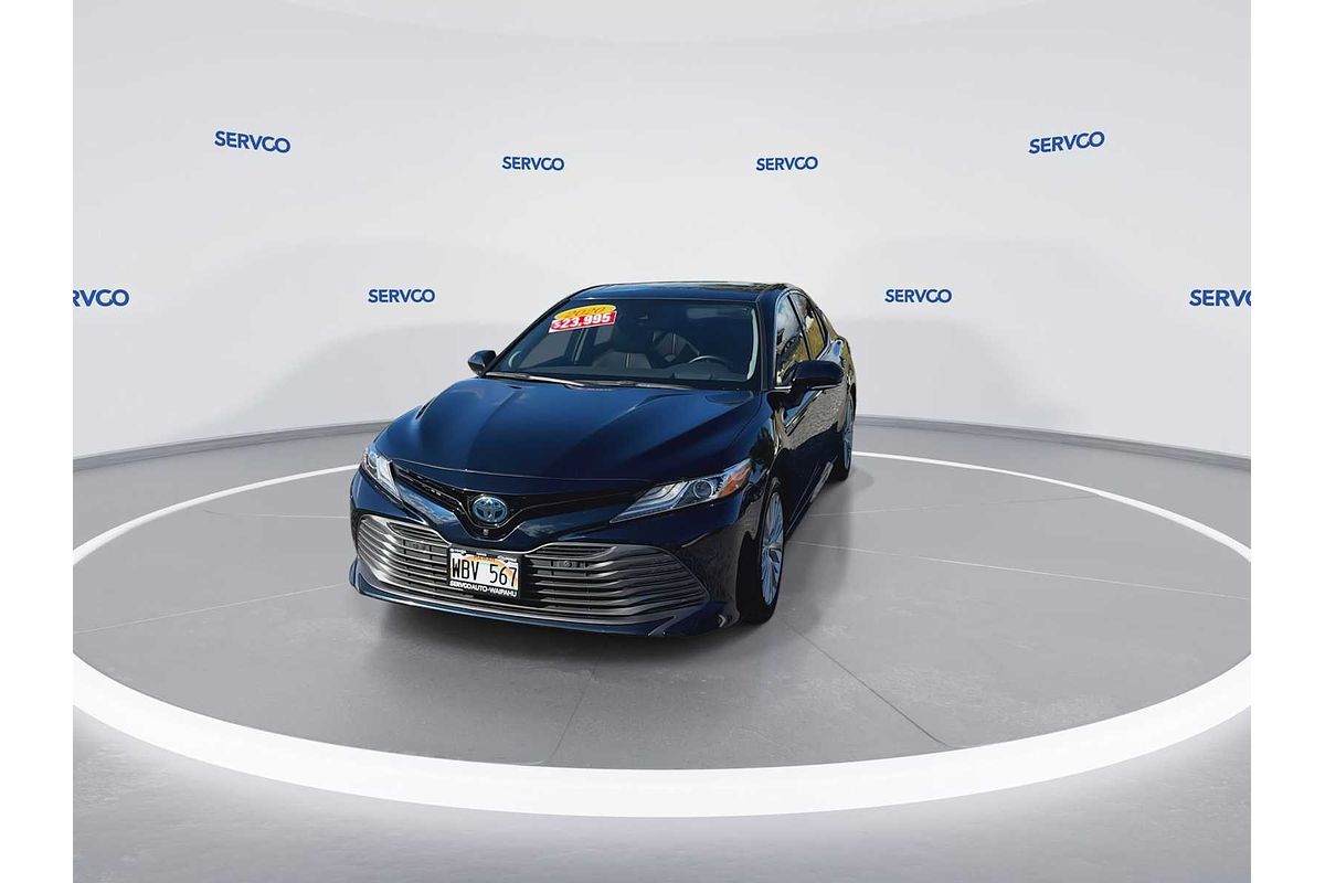 2020 Toyota Camry Hybrid XLE