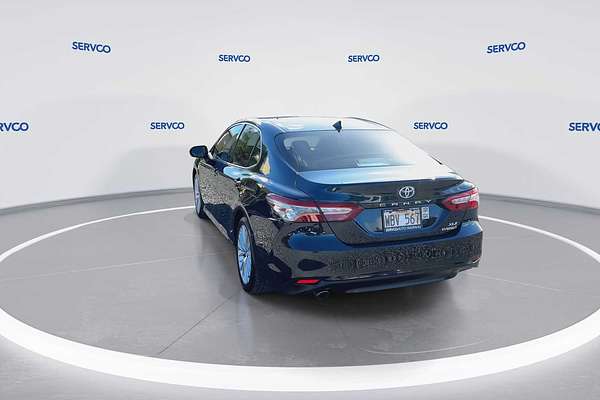 2020 Toyota Camry Hybrid XLE