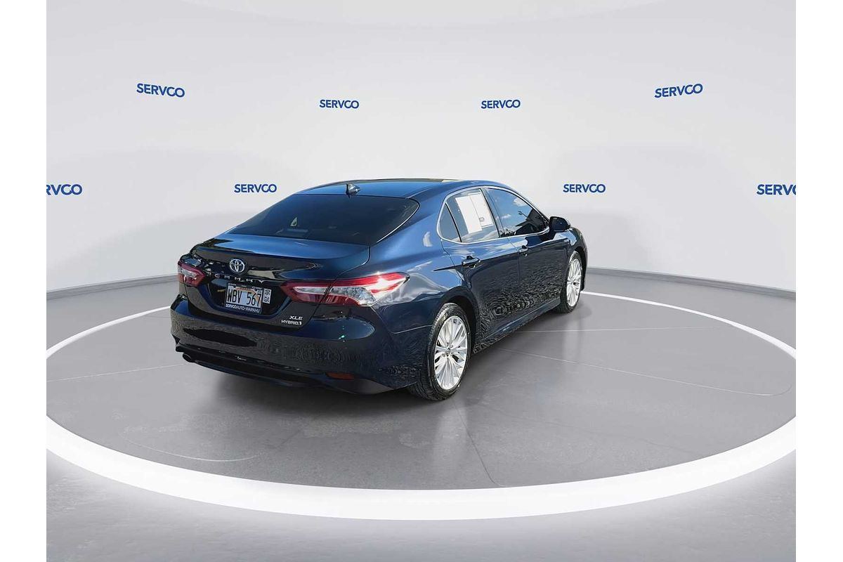 2020 Toyota Camry Hybrid XLE