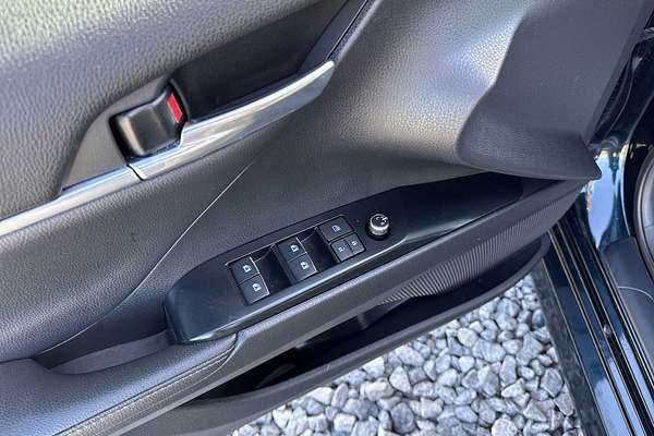 2020 Toyota Camry Hybrid XLE