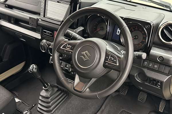 2023 Suzuki Jimny GLX GJ