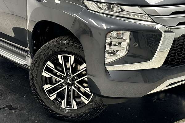 2022 Mitsubishi Pajero Sport Exceed QF