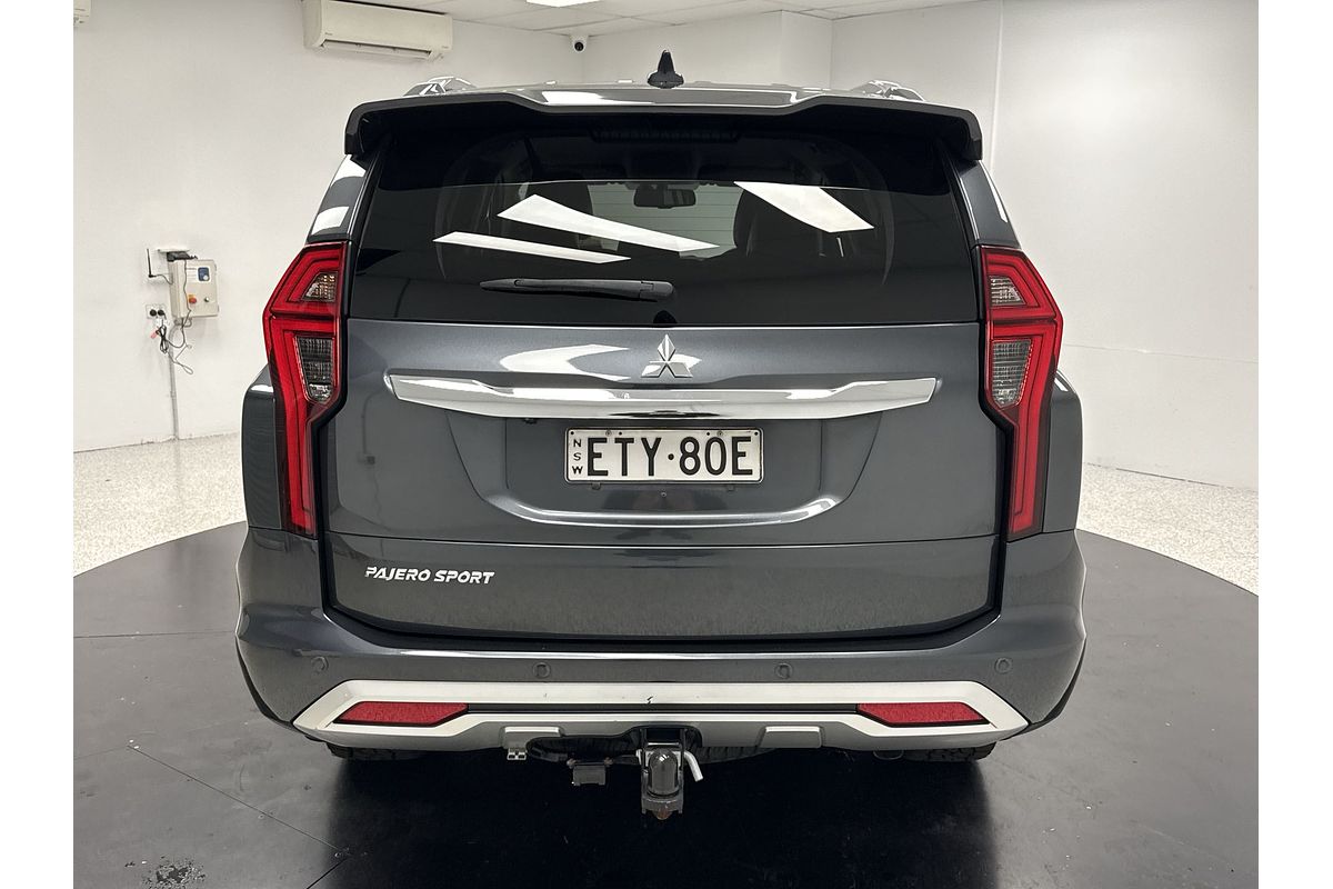 2022 Mitsubishi Pajero Sport Exceed QF