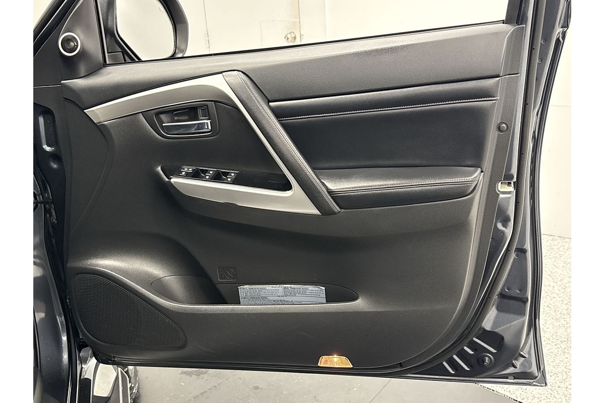 2022 Mitsubishi Pajero Sport Exceed QF