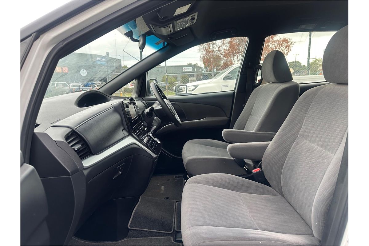 2019 Toyota Tarago GLi ACR50R
