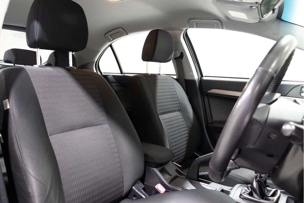 2012 Mitsubishi Lancer ES CJ