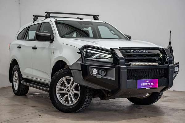 2021 Isuzu MU-X LS-M