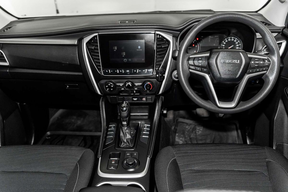 2021 Isuzu MU-X LS-M