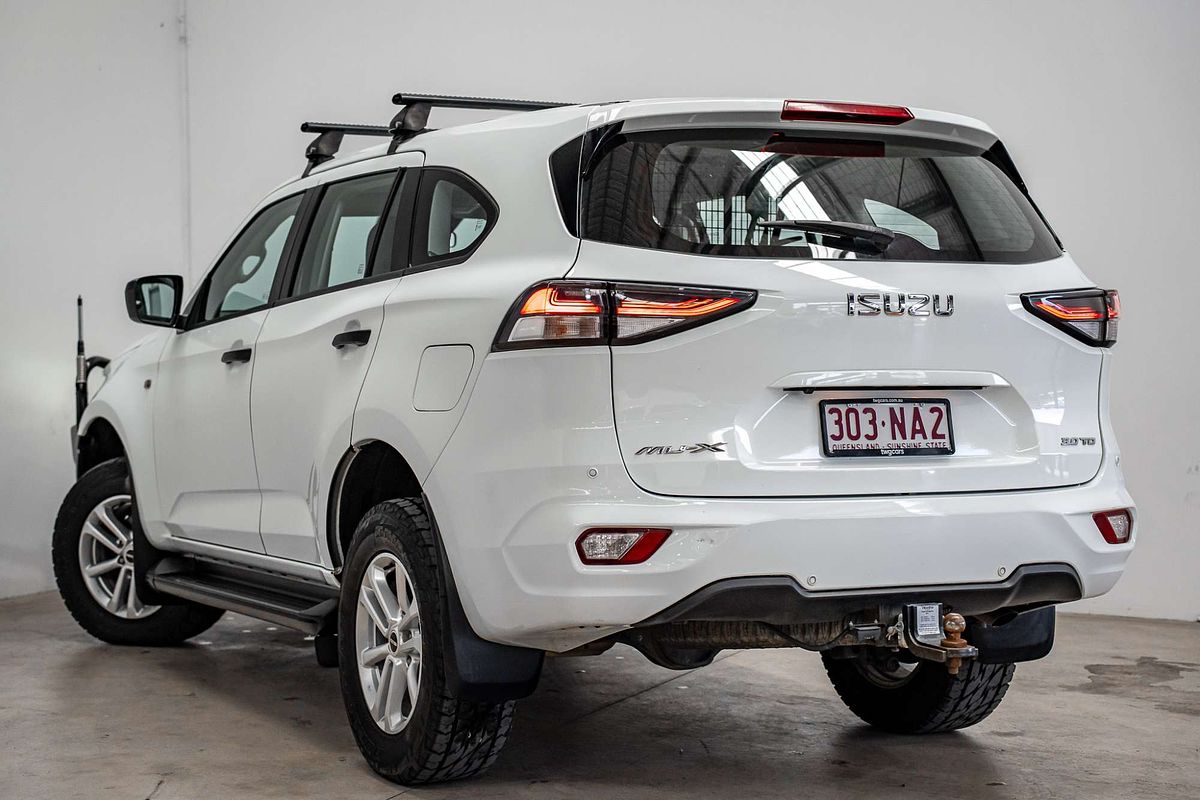 2021 Isuzu MU-X LS-M