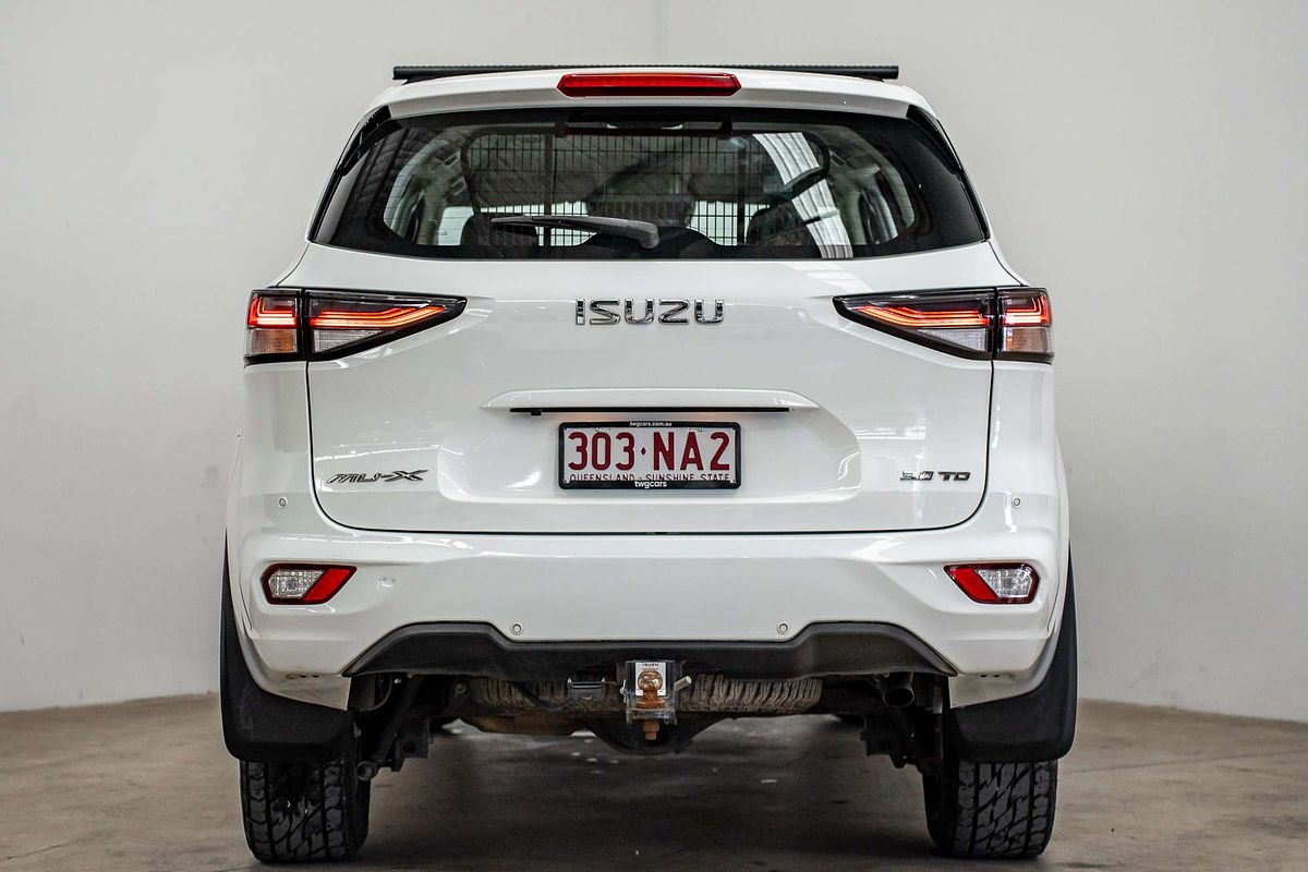 2021 Isuzu MU-X LS-M