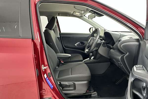2024 Toyota Yaris Cross GXL MXPJ10R