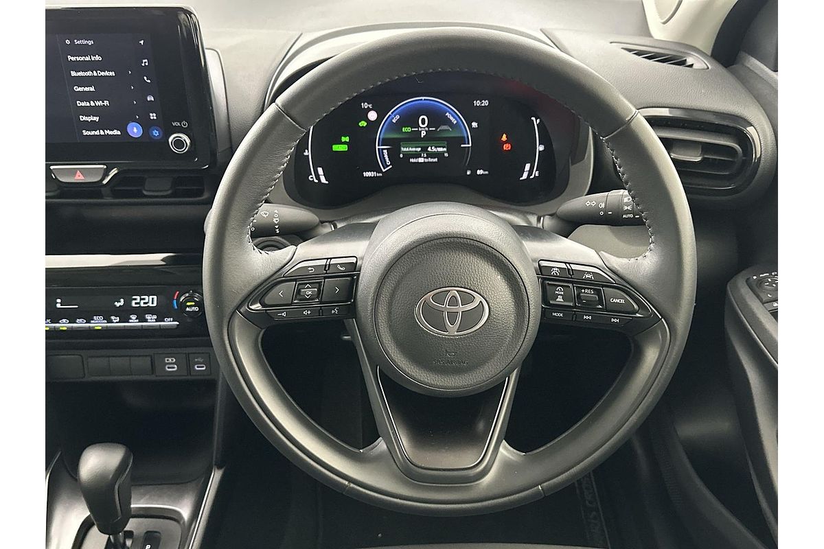 2024 Toyota Yaris Cross GXL MXPJ10R