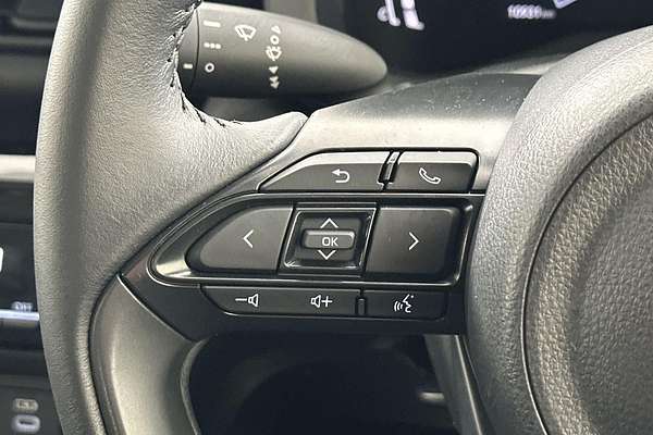 2024 Toyota Yaris Cross GXL MXPJ10R