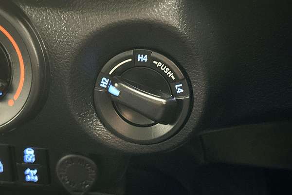 2022 Toyota Hilux SR GUN126R 4X4
