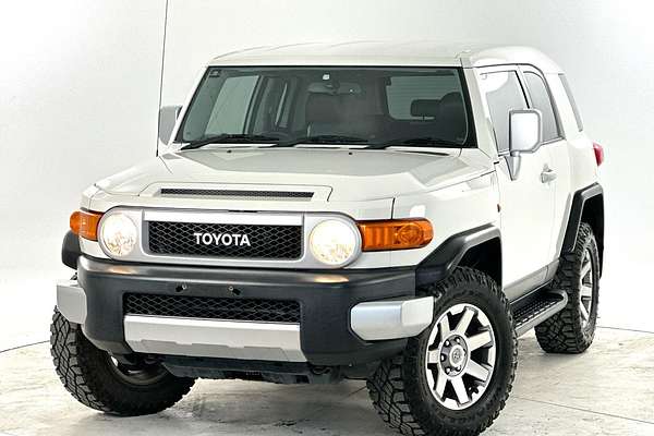 2016 Toyota FJ Cruiser GSJ15R