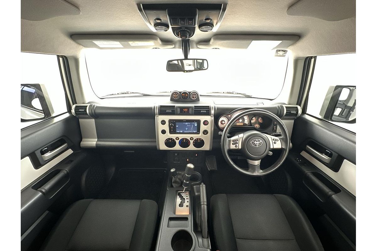 2016 Toyota FJ Cruiser GSJ15R