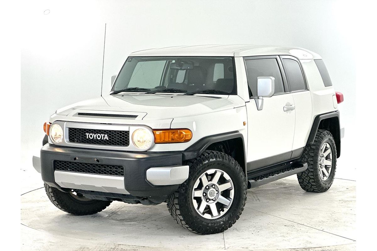 2016 Toyota FJ Cruiser GSJ15R