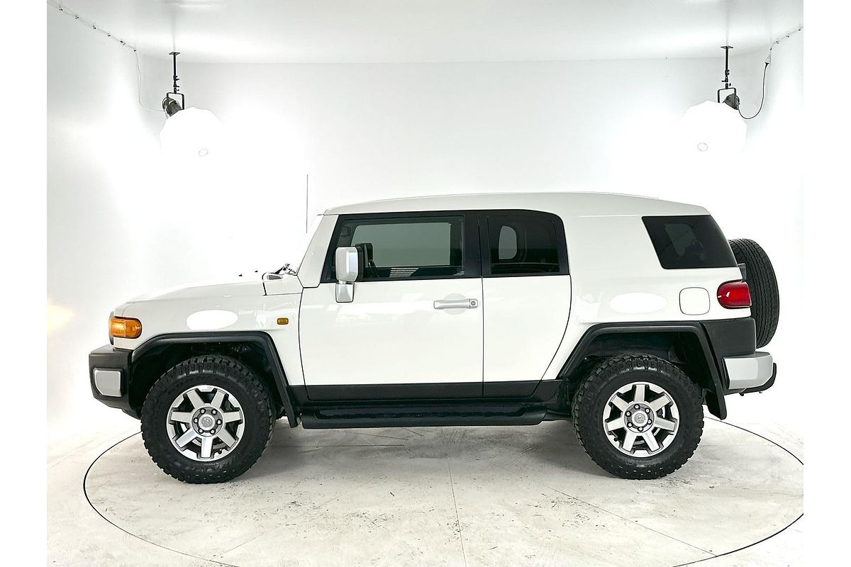2016 Toyota FJ Cruiser GSJ15R