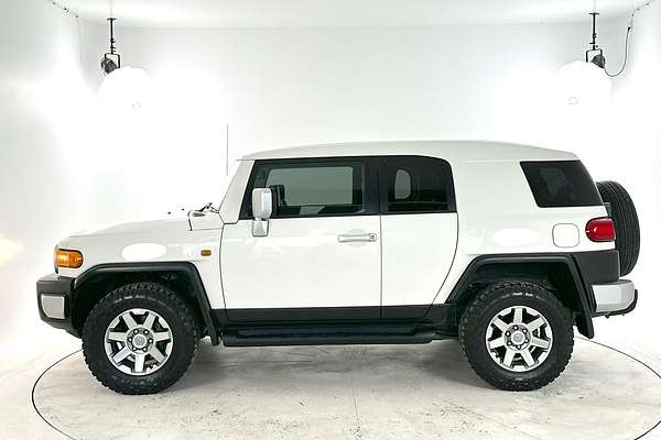 2016 Toyota FJ Cruiser GSJ15R