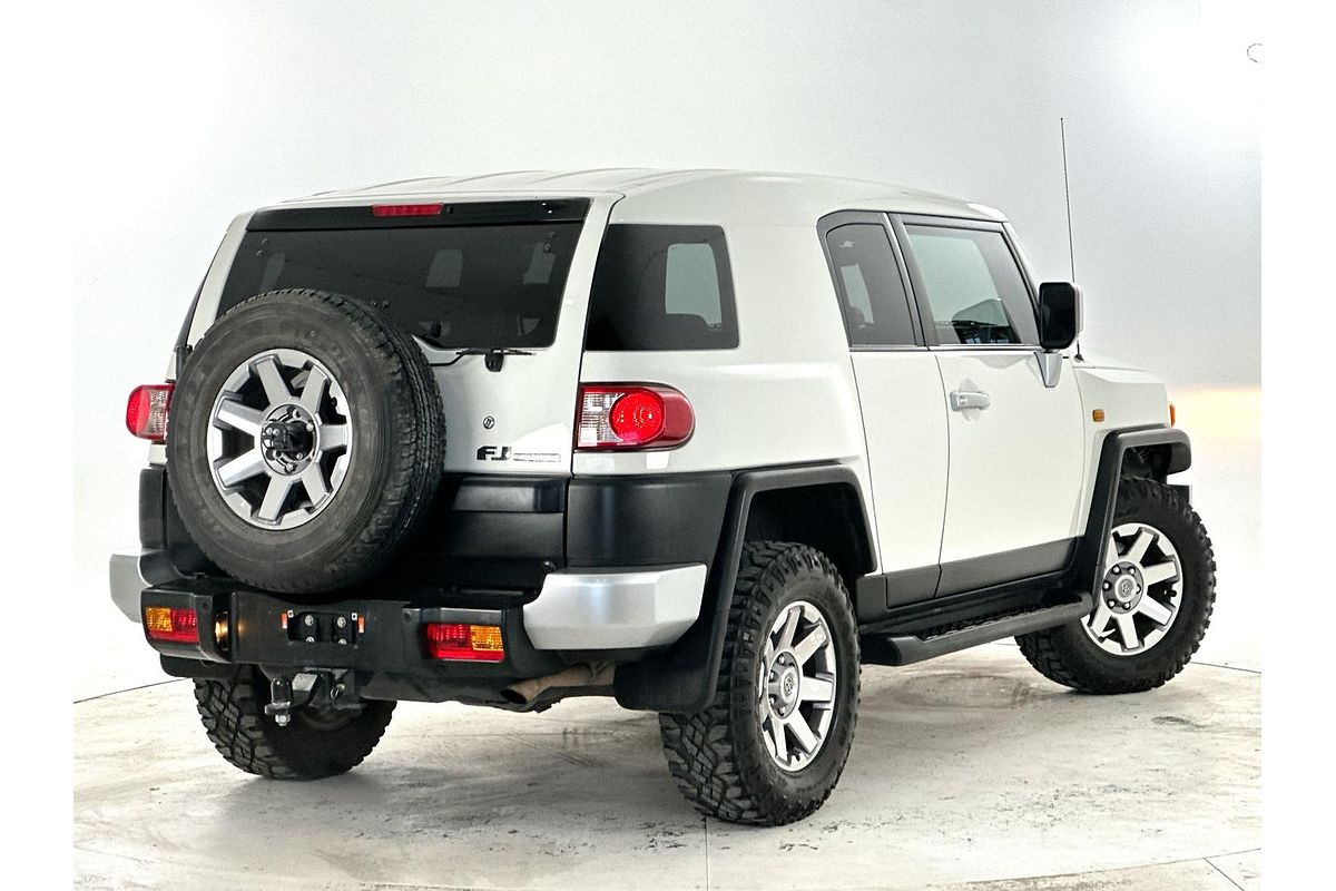 2016 Toyota FJ Cruiser GSJ15R