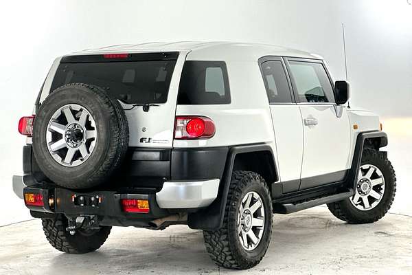 2016 Toyota FJ Cruiser GSJ15R