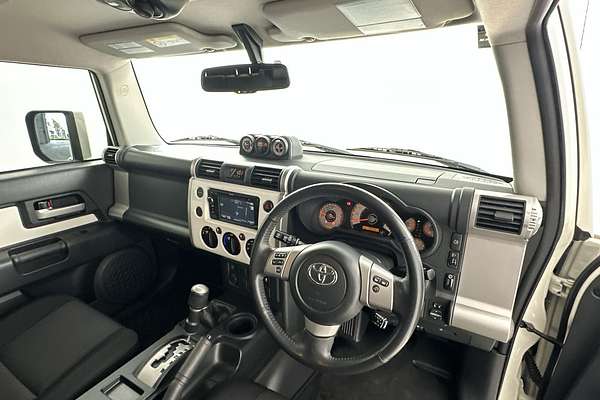 2016 Toyota FJ Cruiser GSJ15R