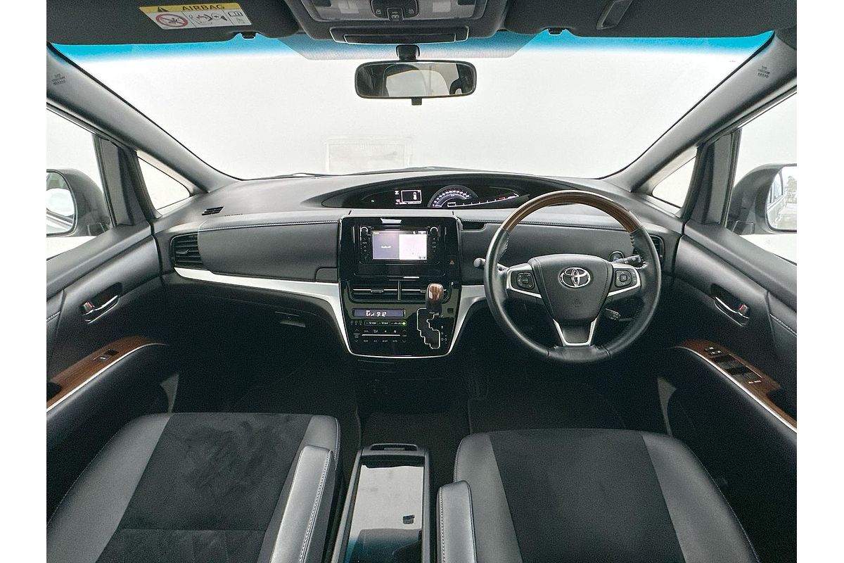 2018 Toyota Tarago Ultima GSR50R