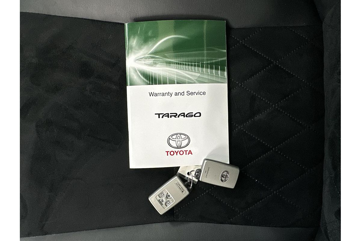 2018 Toyota Tarago Ultima GSR50R