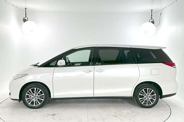 2018 Toyota Tarago Ultima GSR50R