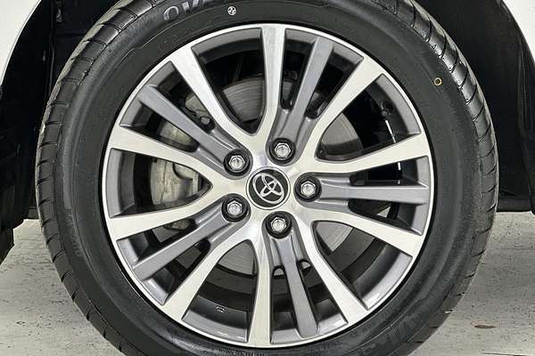 2018 Toyota Tarago Ultima GSR50R