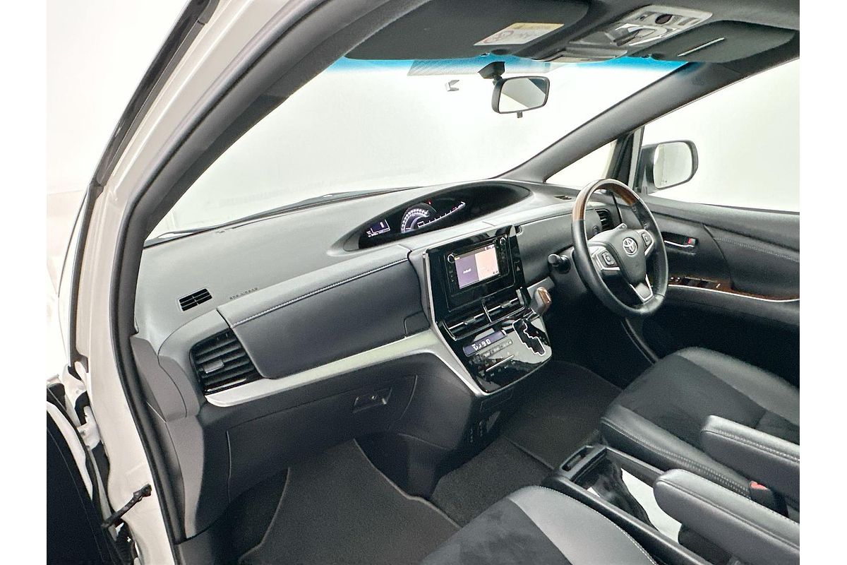 2018 Toyota Tarago Ultima GSR50R
